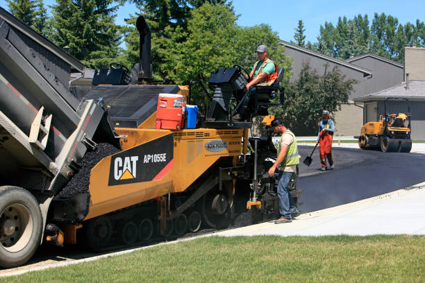 Best Professional Driveway Pavers  in Centerport, NY